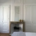 Au Coeur De Oda ve Kahvaltı 3*